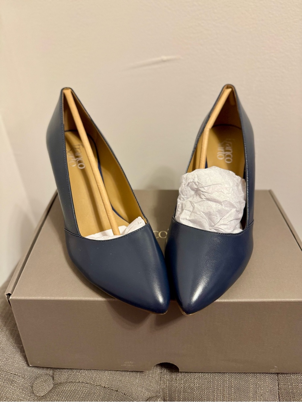 Franco Sarto Frankie Navy Pointed Toe Pump/Wedges NIB Size 9